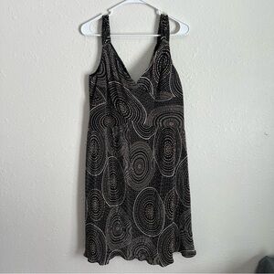 Evan Picone Size 16 Black Midi Dress with Silver Concentric Dot Design